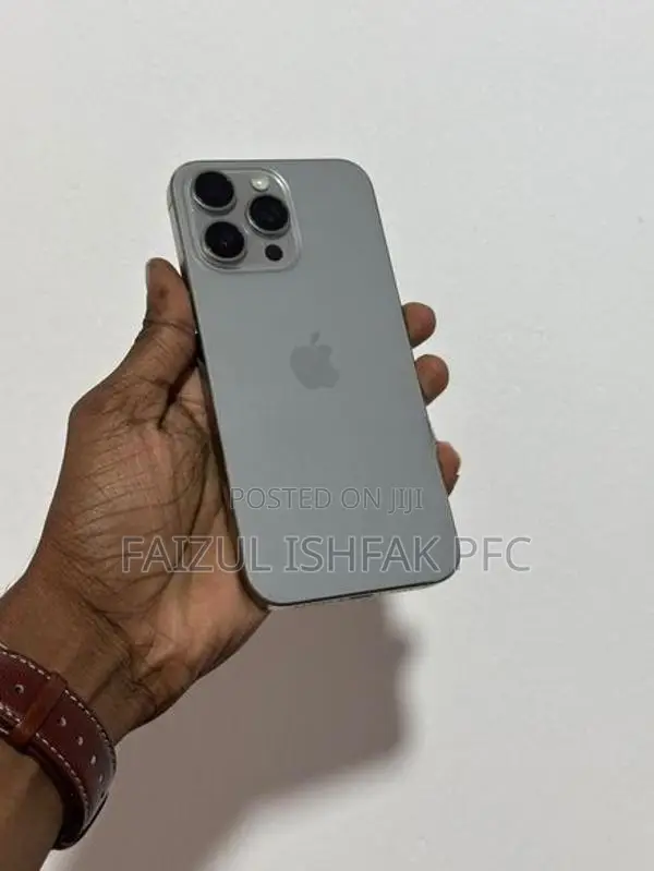 Apple iPhone 15 Pro Max (Used)