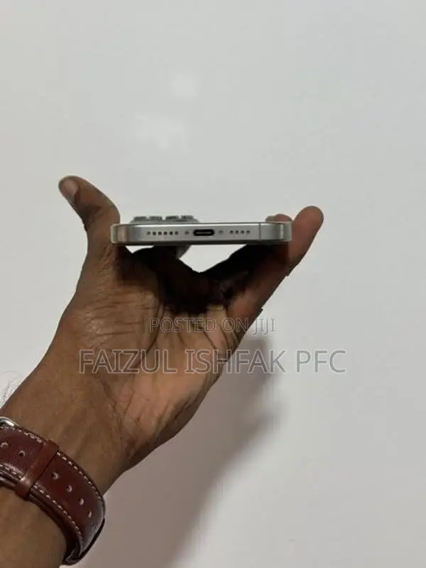 Apple iPhone 15 Pro Max (Used)
