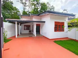 854dr ගඩොලින් තැන තනි මහල් නිවසක් විකිණීමට කොටිටාව පොල්ගස්ඔවිටමාර්ගයේ