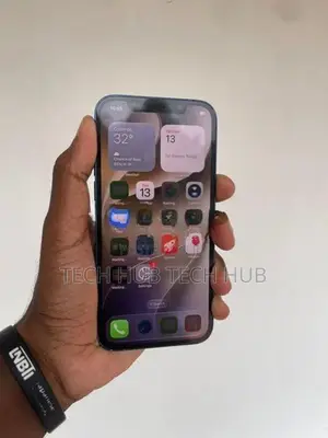 Apple iPhone 12 128GB (Used)