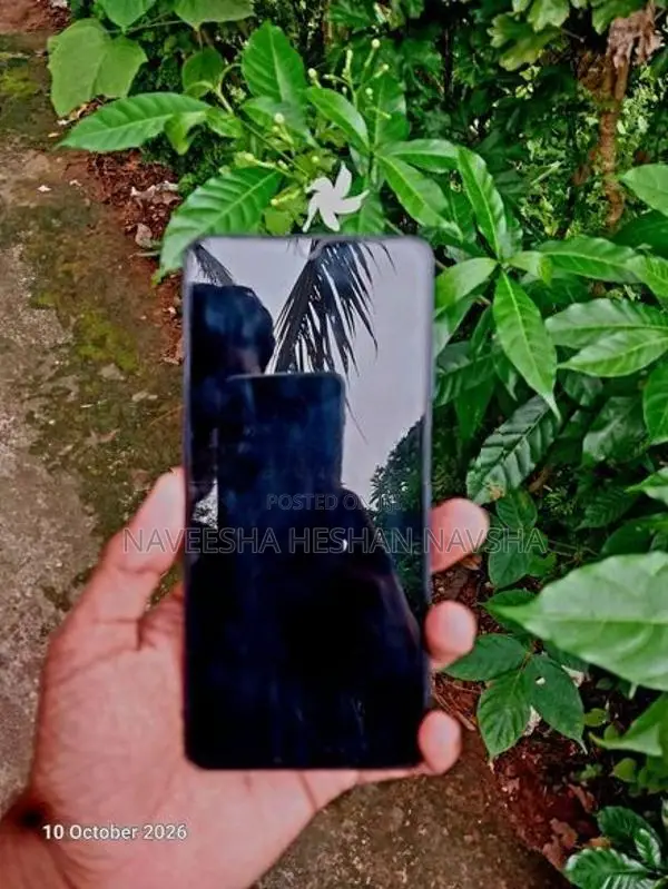 Samsung Galaxy A06 (Used)