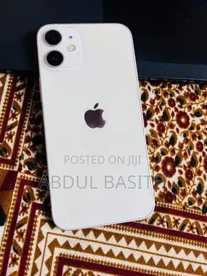 Apple iPhone 12 mini (Used)