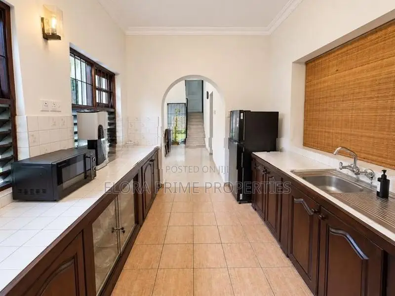 Villa Type House for Rent in Dehiwela