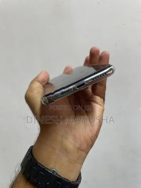 Apple iPhone 11 Pro (Used)