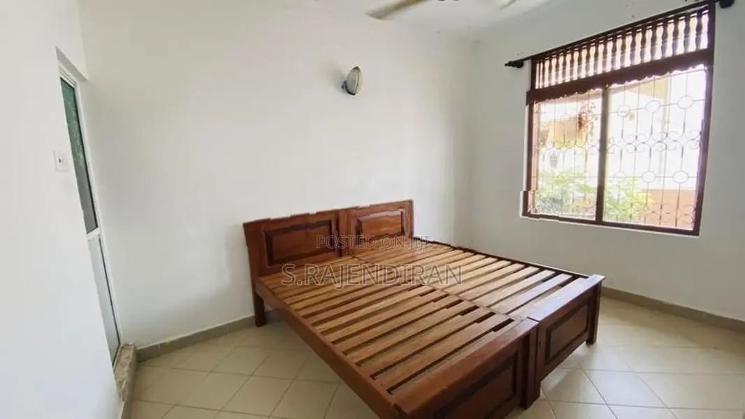 🏡 HOUSE FOR SALE IN WELLAWATTE ✨ 3 SEPARATE UNITS – INCOME PROPERTY