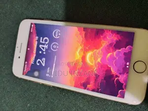 Apple iPhone 8 (Used)