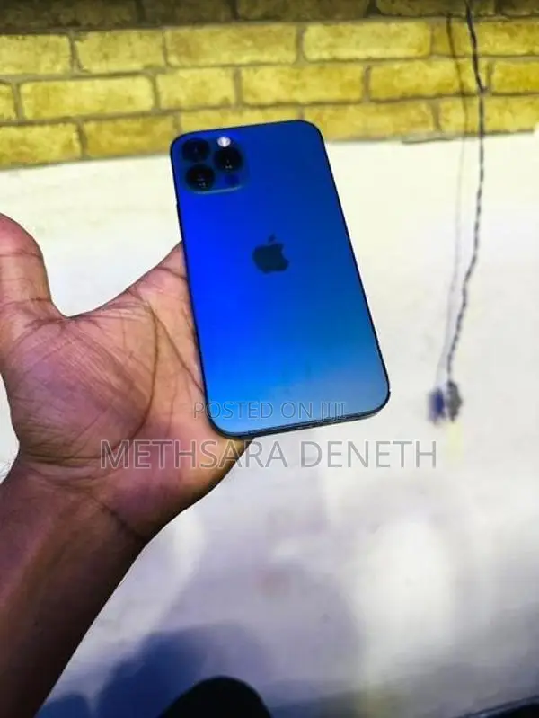 Apple iPhone 12 Pro (Used)