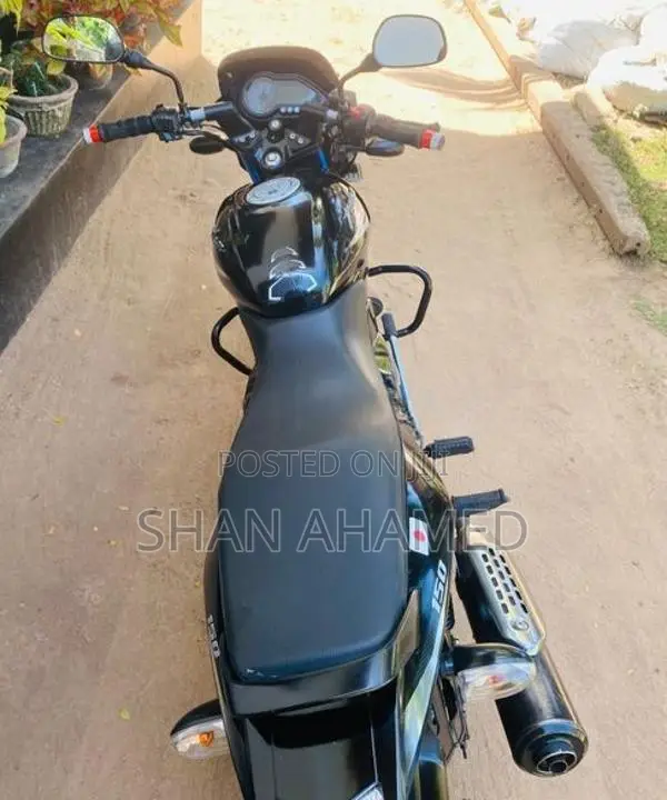 Bajaj Pulsar 150 2020