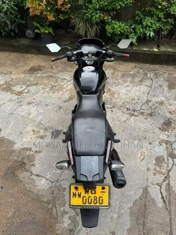 Bajaj Pulsar 150 2011
