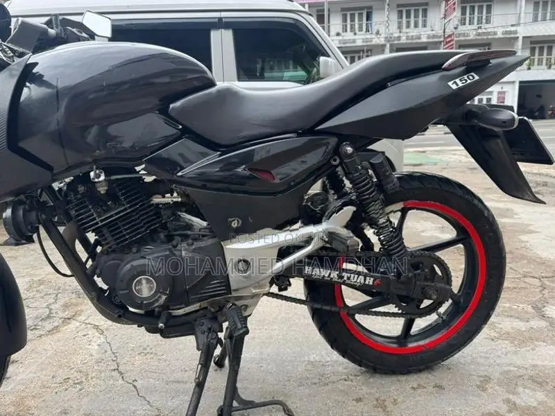 Bajaj Pulsar 150 2011