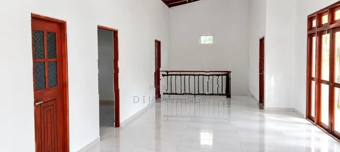 Newly Built 2-Bedroom Upstairs House For Rent Kadawatha With Furniture