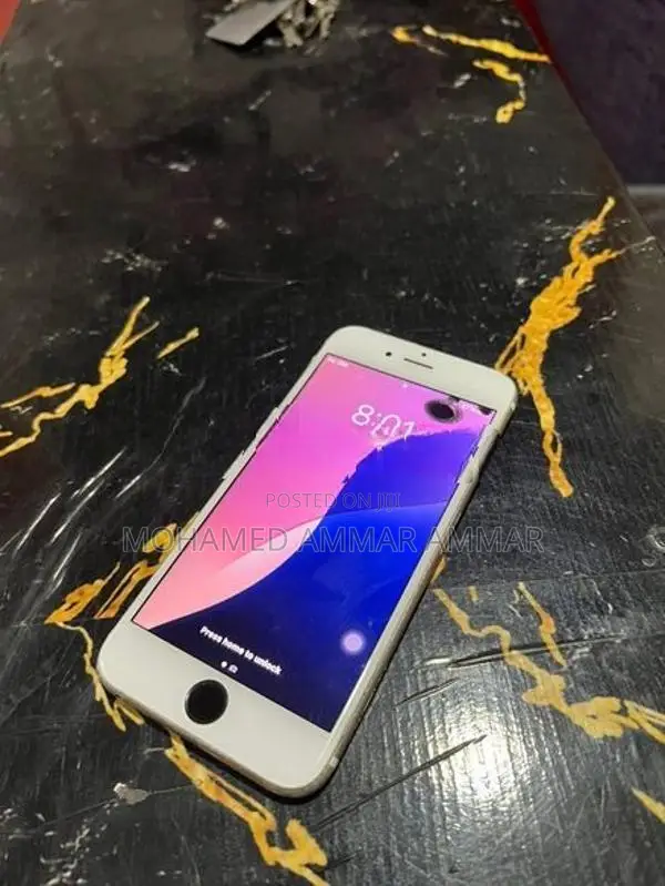 Apple iPhone 6S (Used)