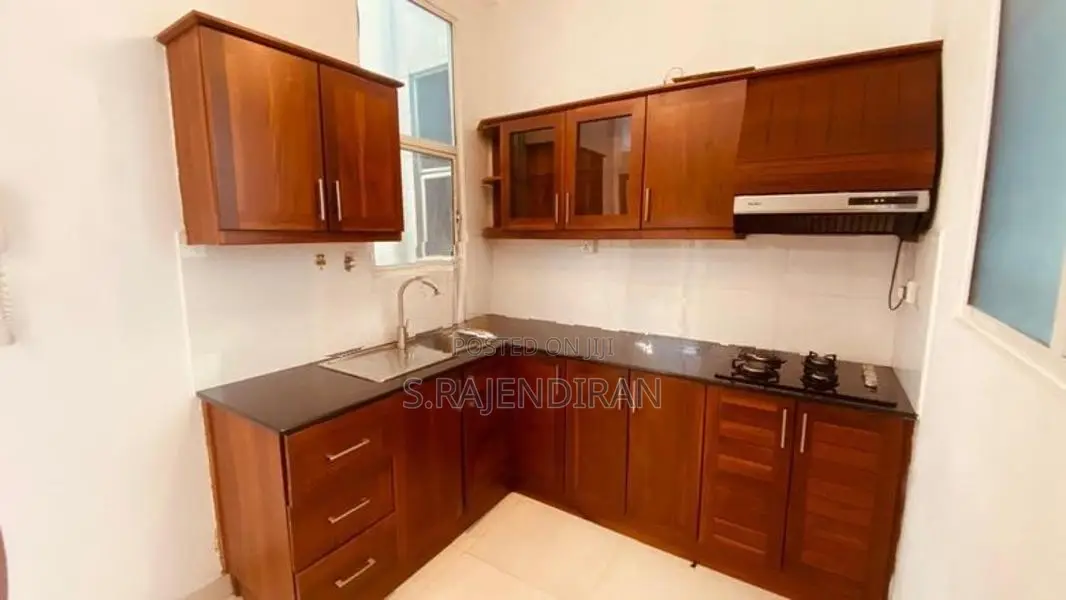 🏡 Apartment for Sale in Wellawatta Landsite 🌟
