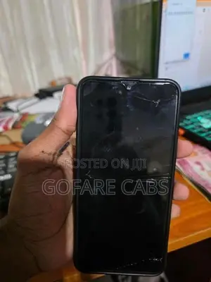 Samsung Galaxy M20 (Used)