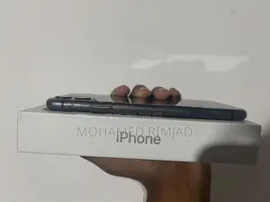 Apple iPhone 11 128GB (Used)