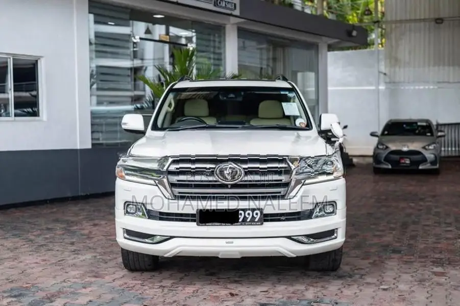 Toyota Land Cruiser V8 2017