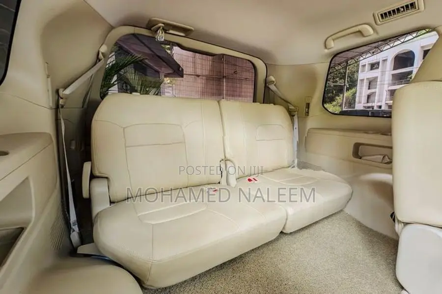 Toyota Land Cruiser V8 2017