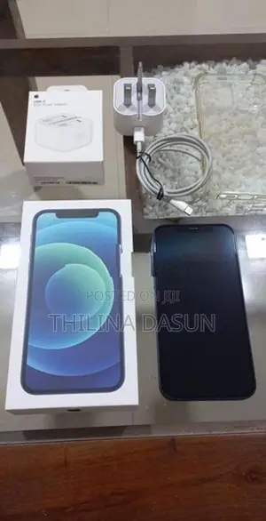 Apple iPhone 12 128GB (Used)