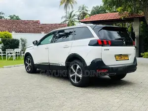 Peugeot 5008 GT Line Highest 2018
