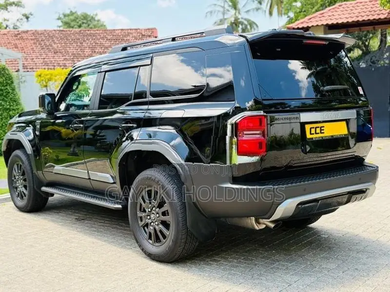 Toyota Land Cruiser Prado Highest Spec 2026