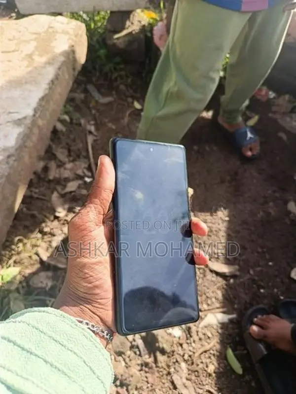Google Pixel 6 (Used)