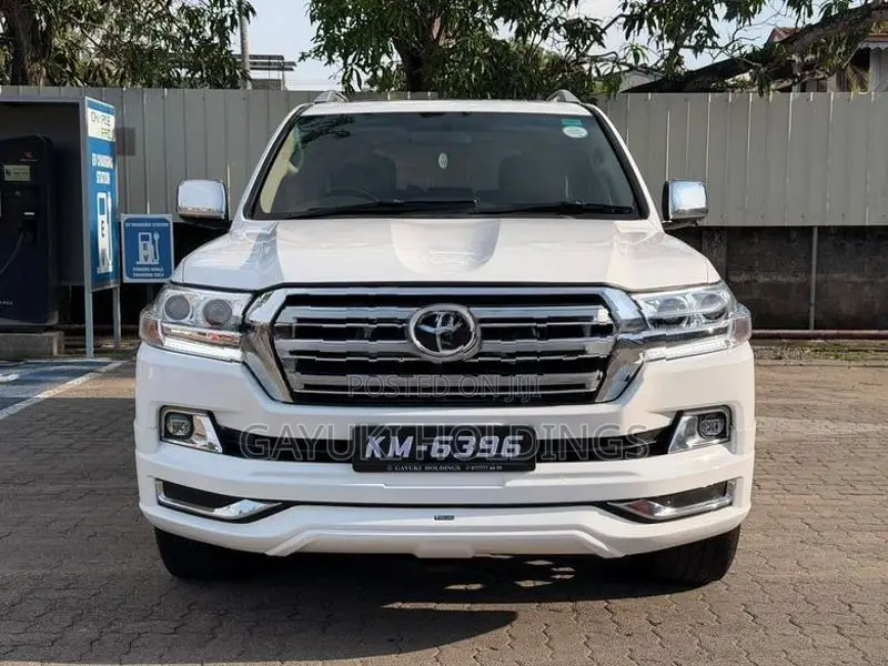 Toyota Land Cruiser Sahara 2010