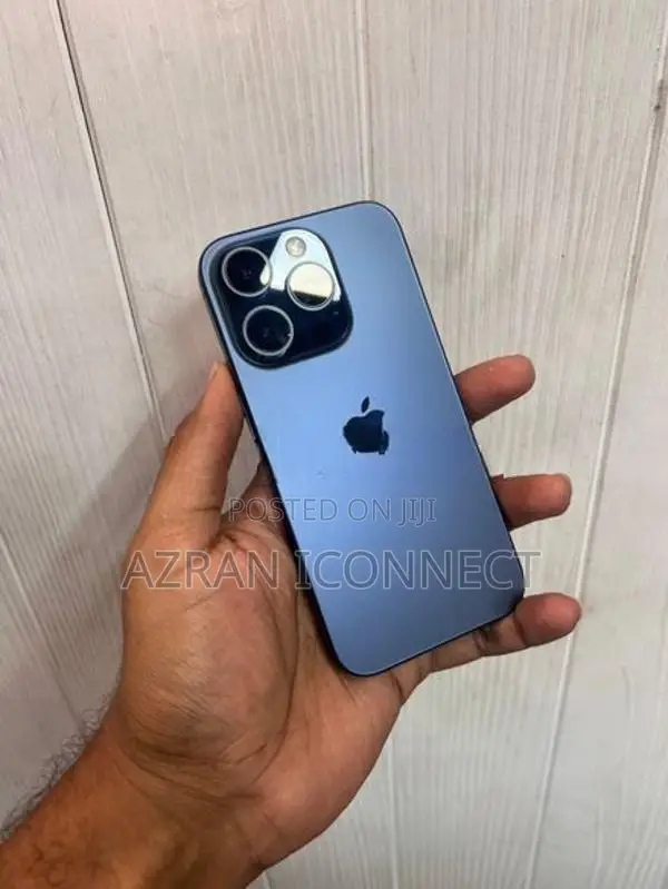 Apple iPhone 15 Pro 128GB (Used)