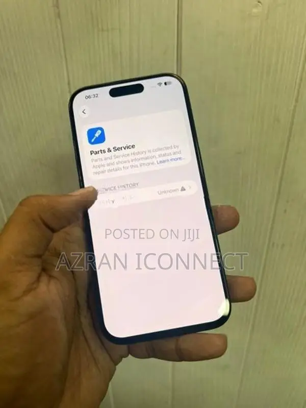 Apple iPhone 15 Pro 128GB (Used)