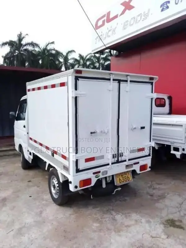 Japan MiniTRUCK +5C Freezar Lorry Body