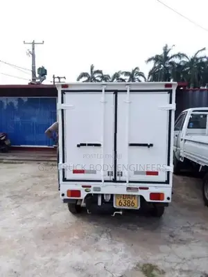 Japan MiniTRUCK +5C Freezar Lorry Body