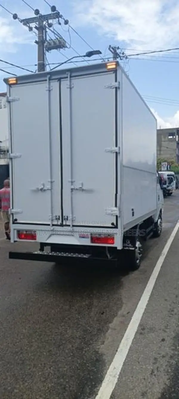 10.5 Feet Dongfeng Aluminium Lorry Body