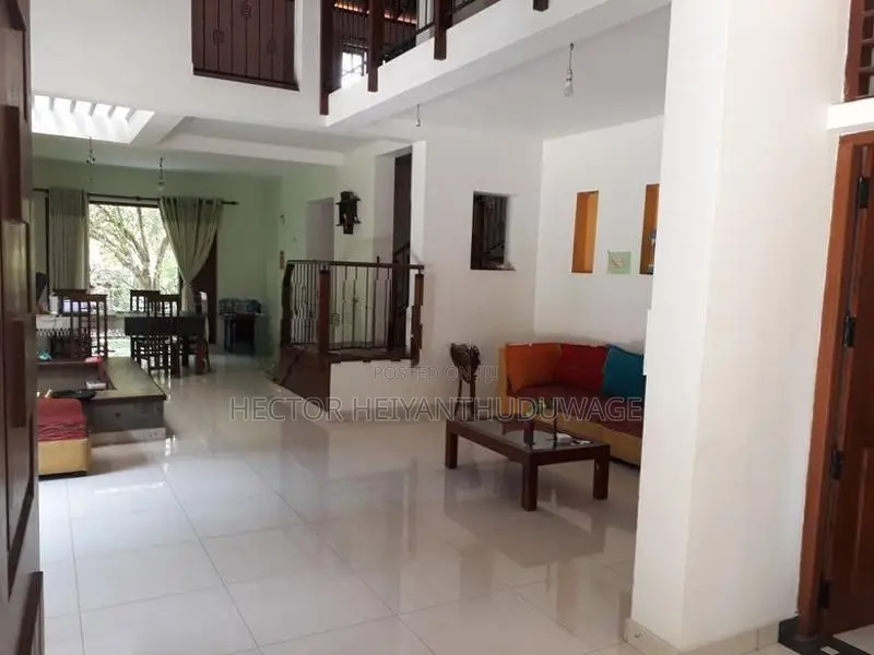 Two Storey House for Rent Siyambalape