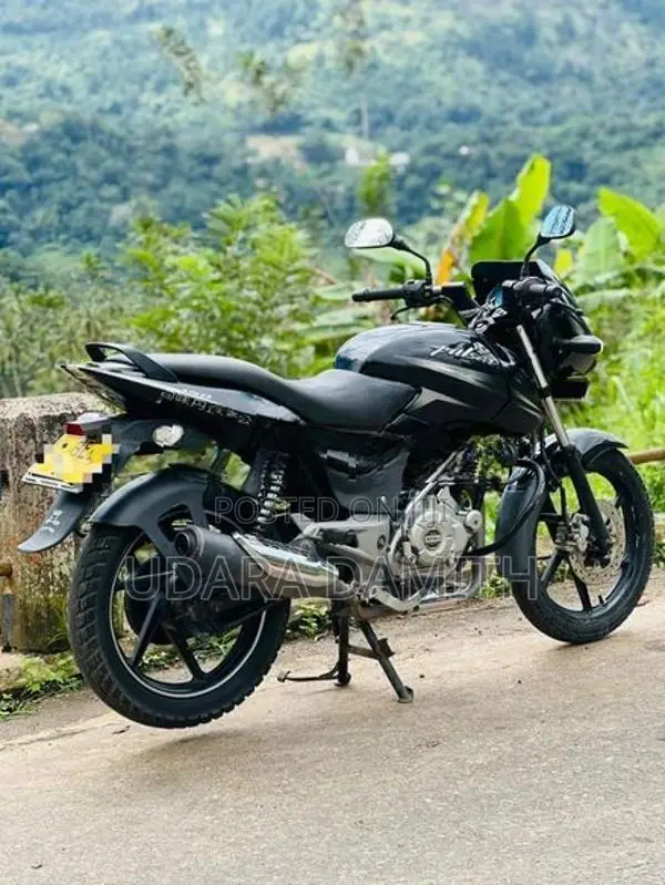 Bajaj Pulsar 150 2016