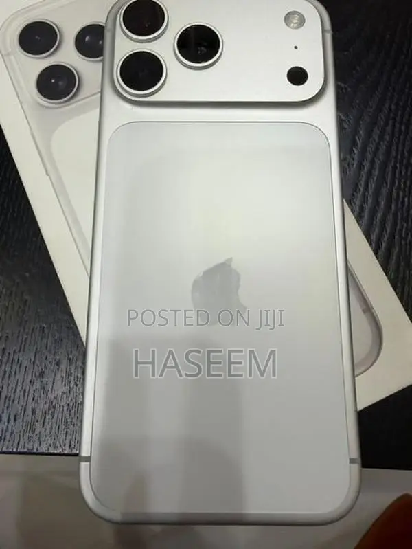 Apple iPhone 17 Pro Max (Used)