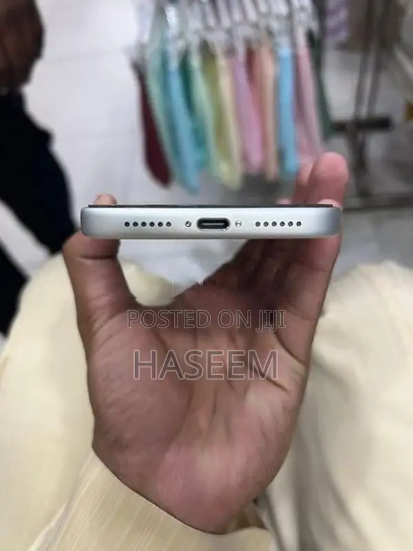 Apple iPhone 17 Pro Max (Used)