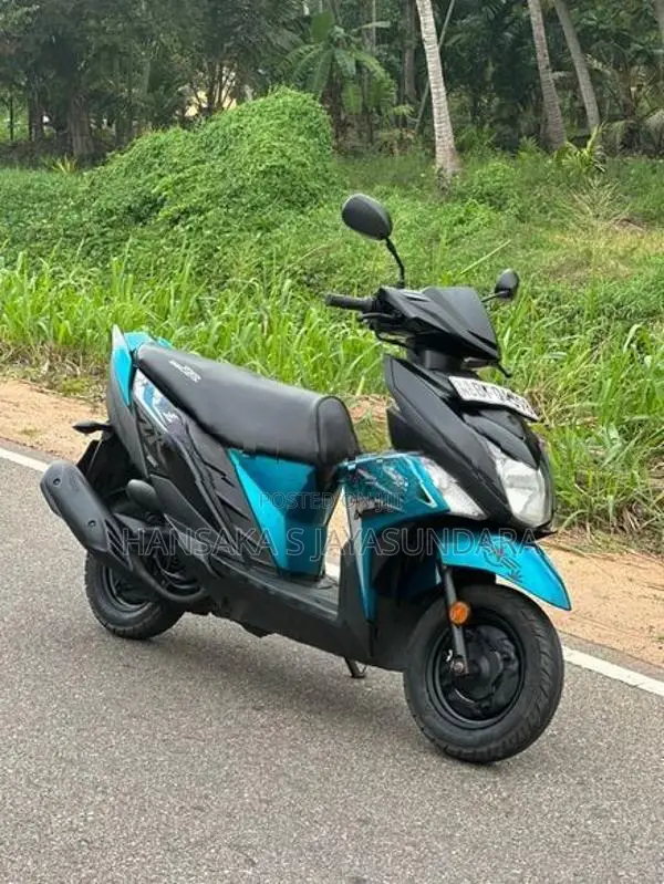 Yamaha RayZR 2017