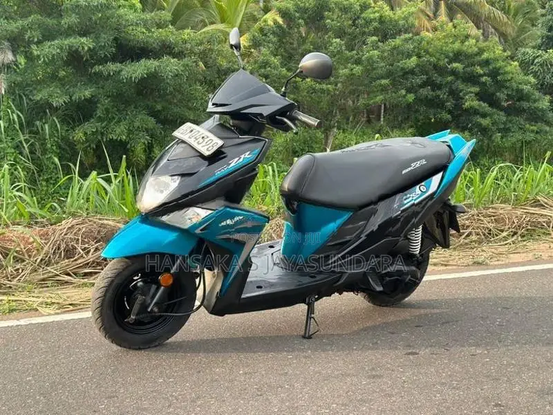 Yamaha RayZR 2017
