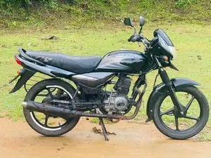 Bajaj Platina 100 2012