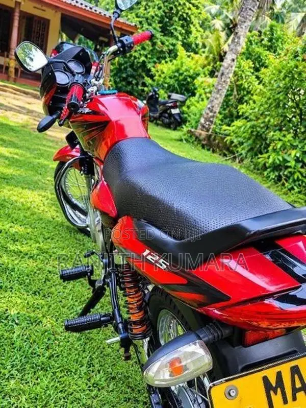 Bajaj Discover 125 2006