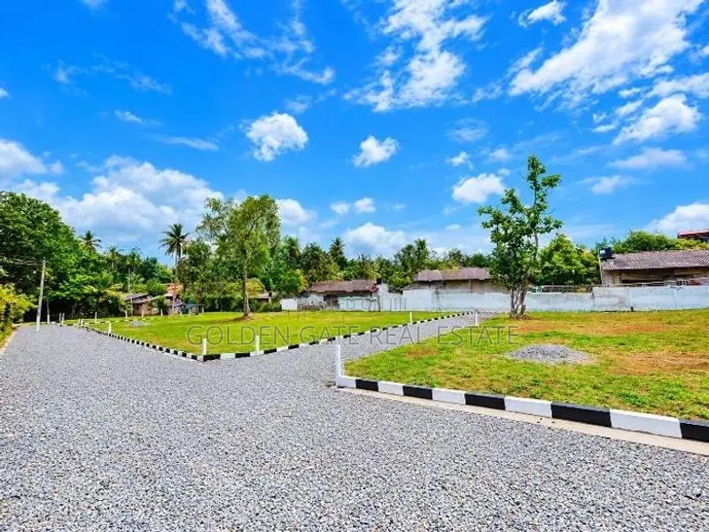 Gampaha Udugampola Land for Sale