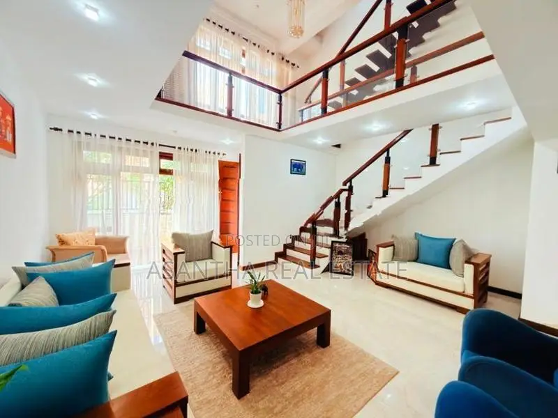 (AFA620) 03 Story Luxury house With 08 P sale At Lake Road Pelawatha