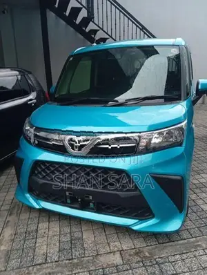 Toyota Roomy X 2023