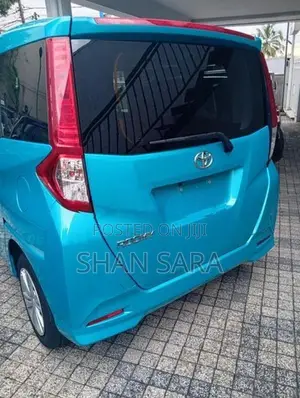 Toyota Roomy X 2023