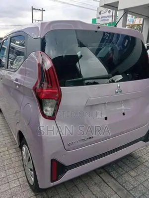 Mitsubishi eK Wagon M 2025