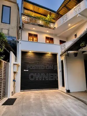 Upstair Annex For Rent In Rajagiriya - Only Girls