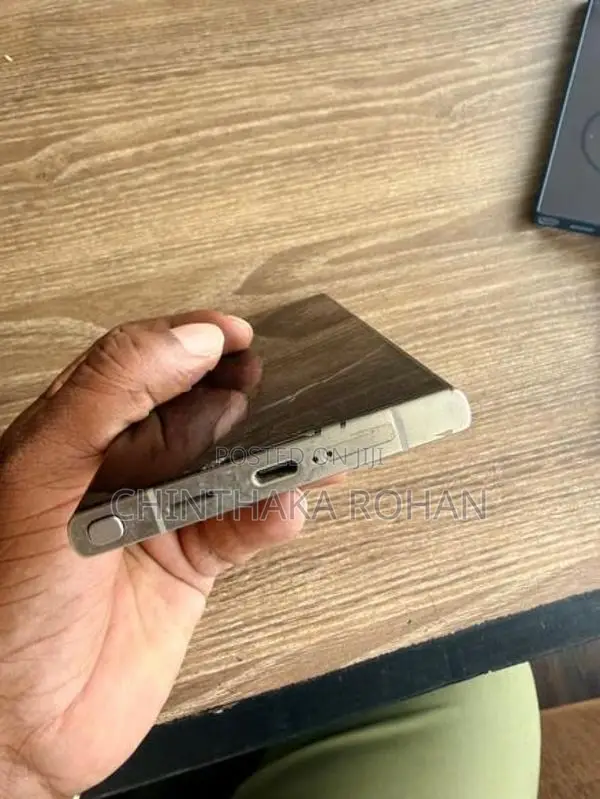 Samsung Galaxy S24 Ultra (Used)