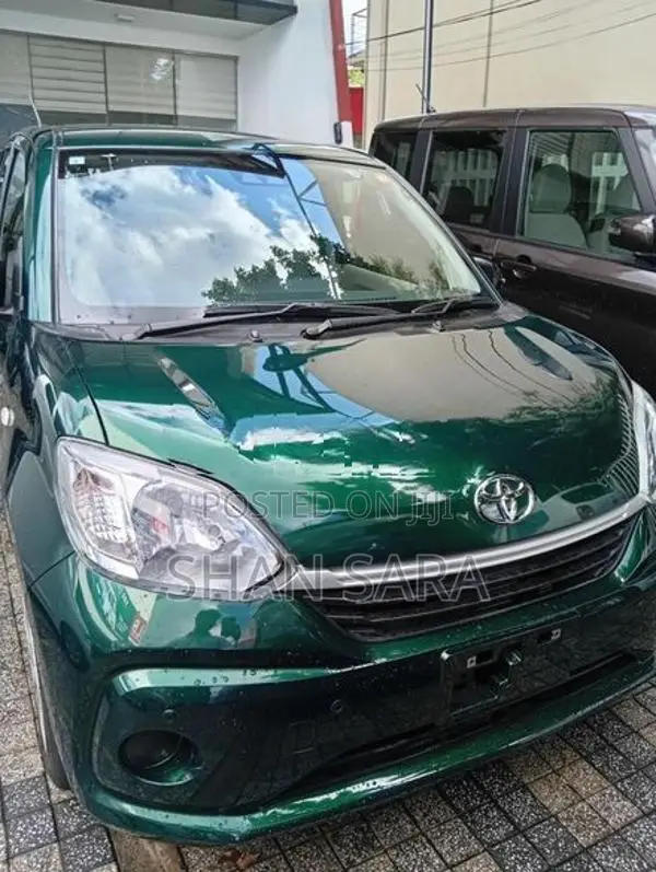 Toyota Passo X 2023