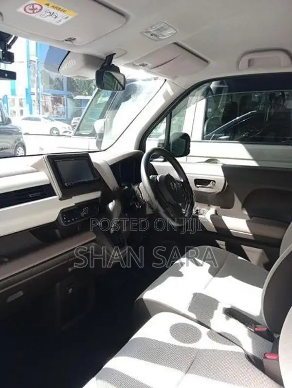 Honda N-WGN G 2023