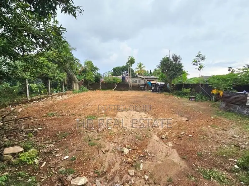 13.5 Perches Residential Bare Land for Sale Piliyandala