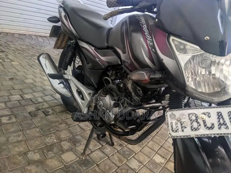Bajaj Discover 125 2015
